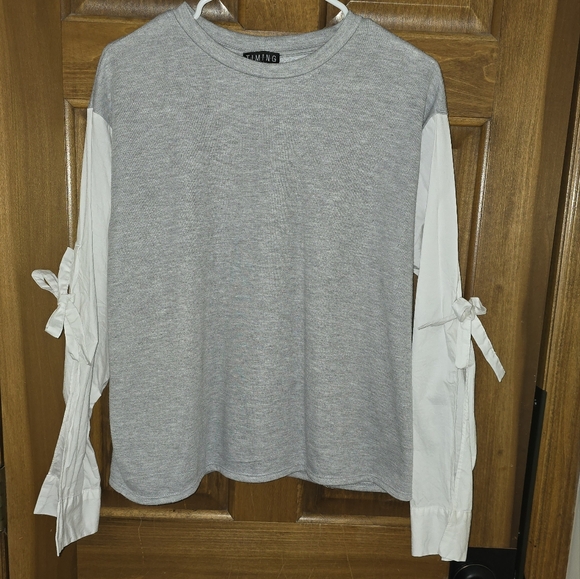 Timing: 90's like Top w/ Dress Shirt Sleeves, Long or roll up w/tie accent - Picture 10 of 10